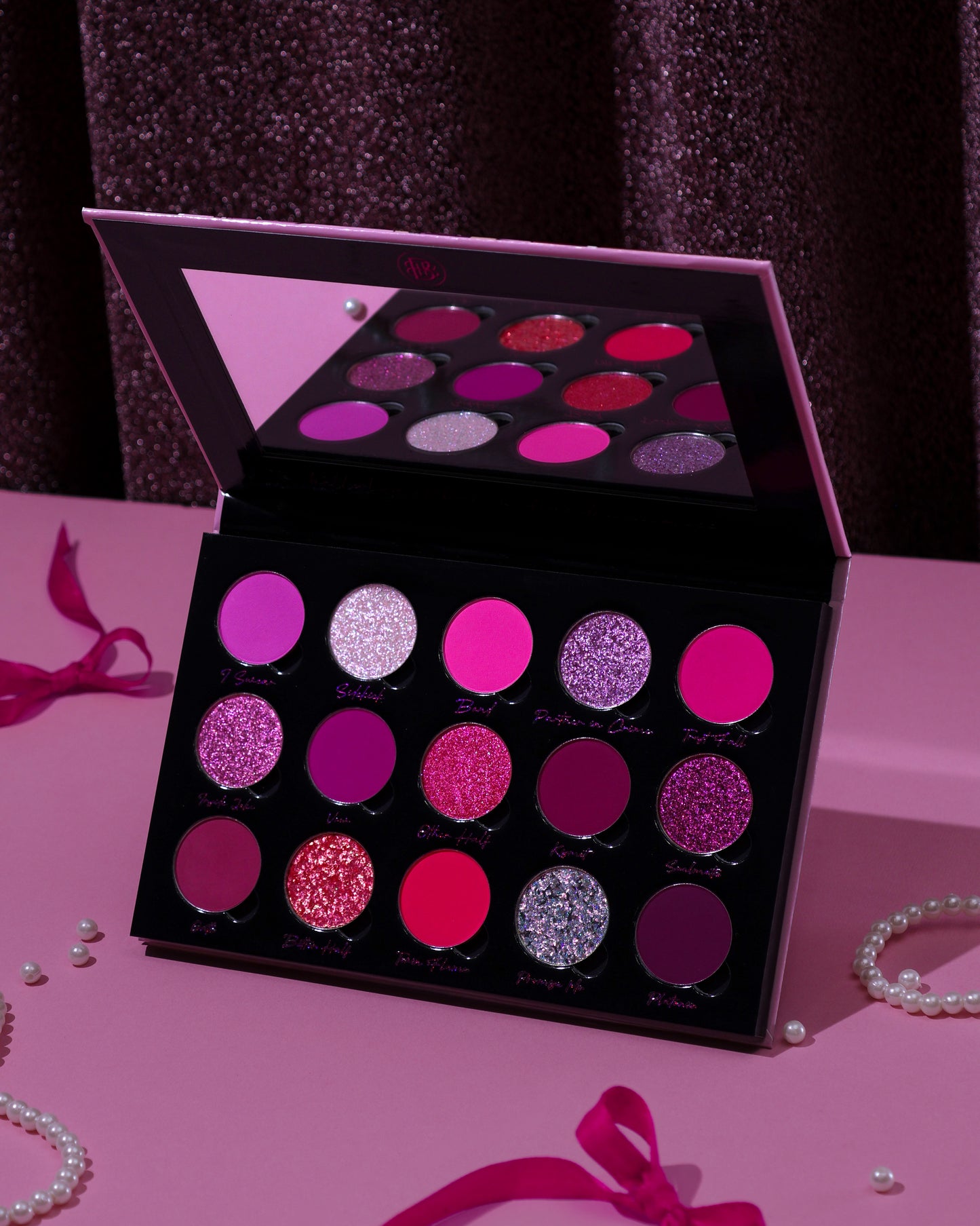 Pinky Promise x @deandranicoleee Magnetic Palette