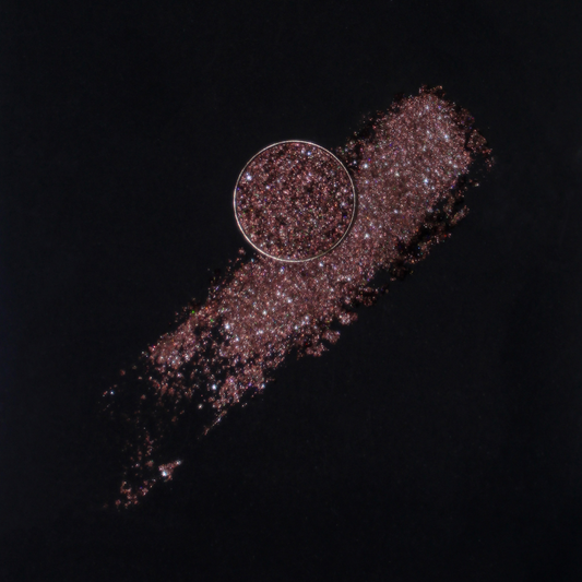 Coalescence x noopur_makeup Pressed Pigment Single- Refraction