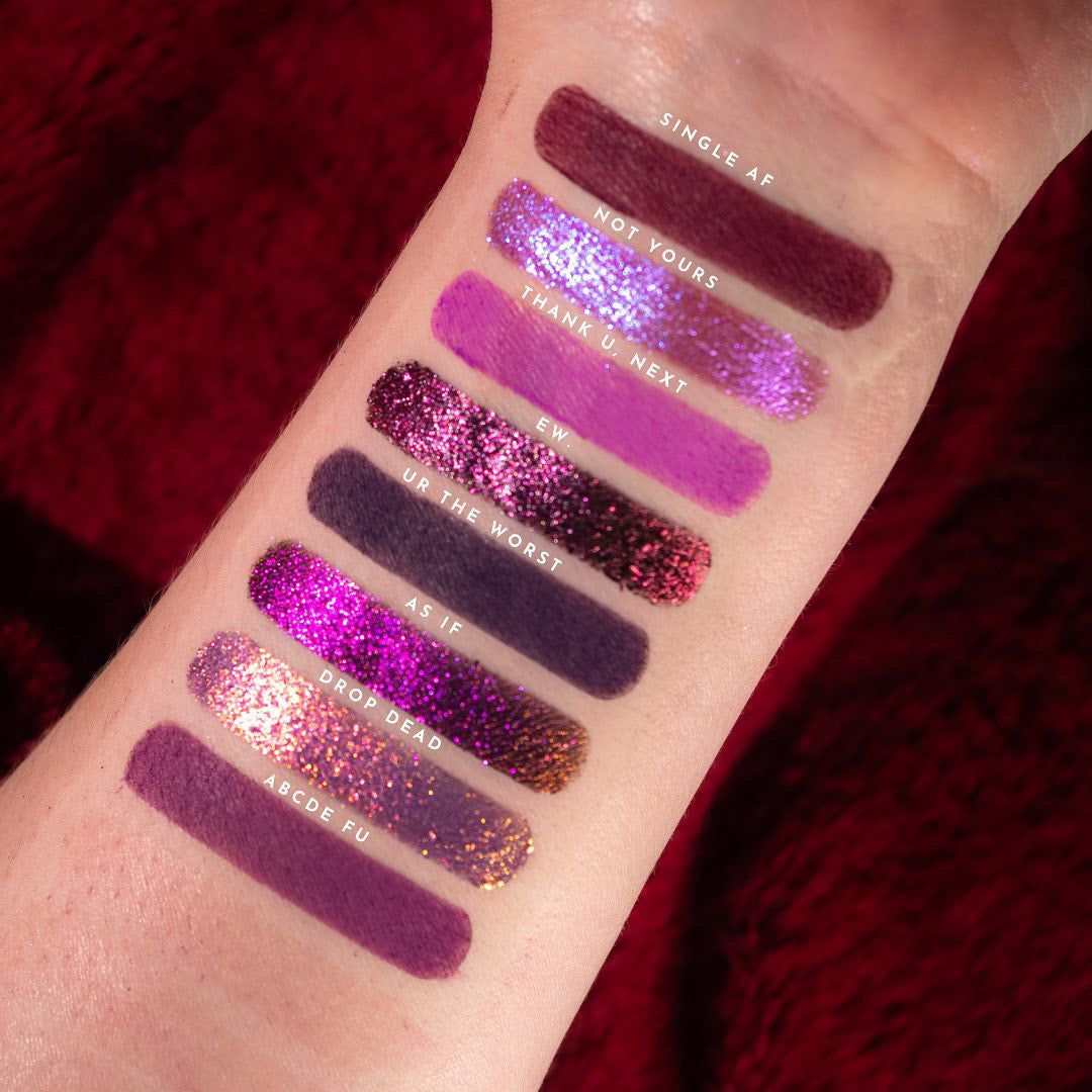 Dead Roses Magnetic Palette