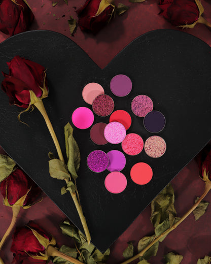 Dead Roses Magnetic Palette