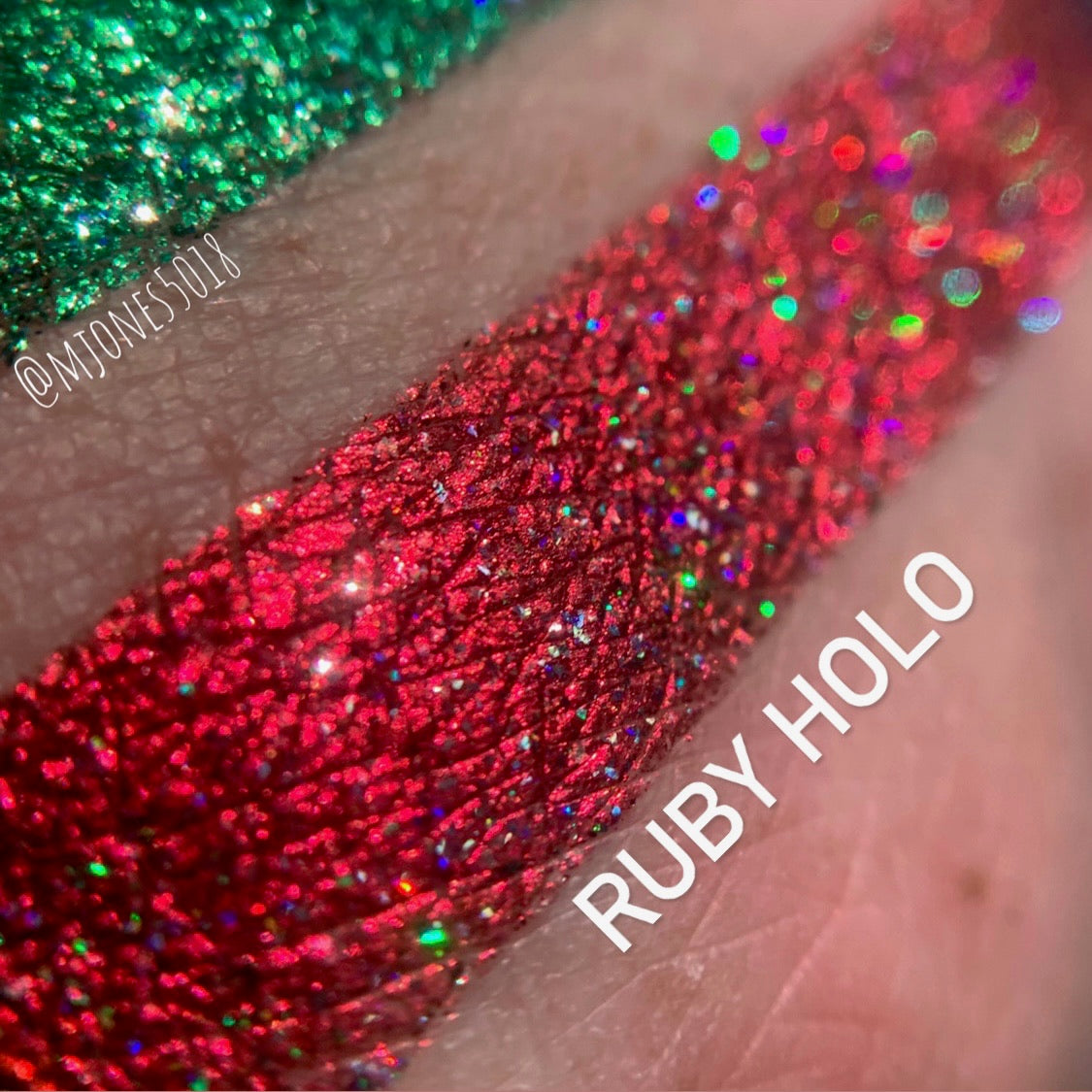 Ruby Holo-Chrome Pressed Pigment Single