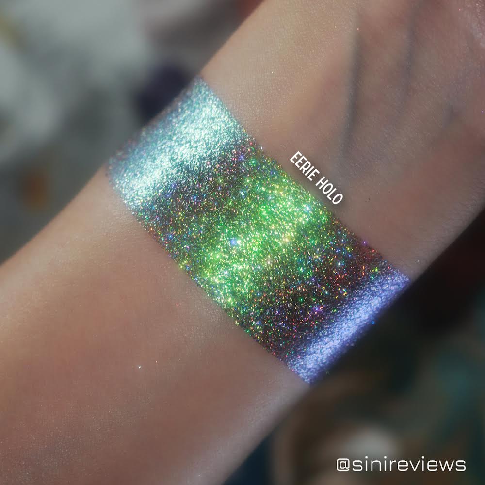 Eerie Holo-Chrome Pressed Pigment Single