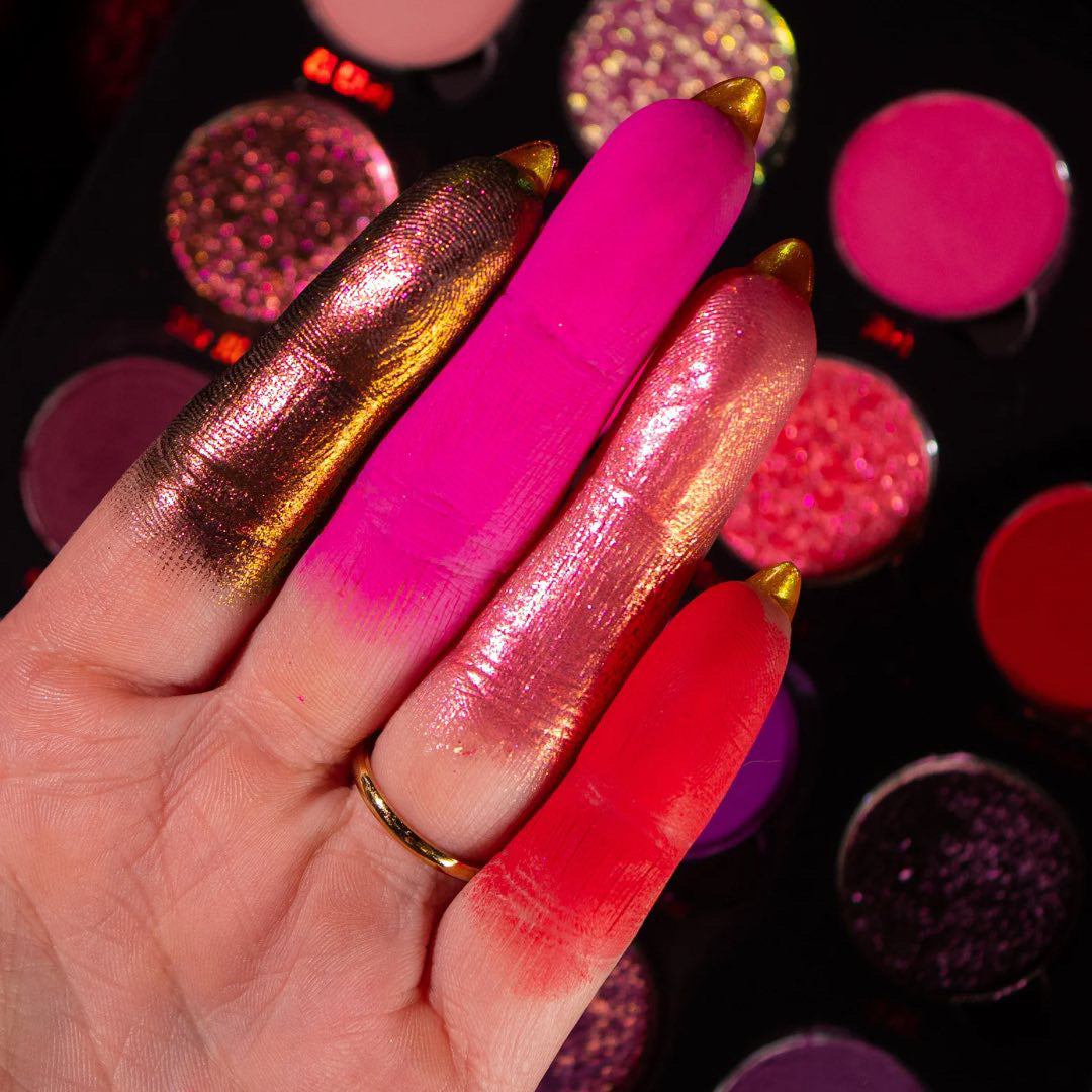 Dead Roses Magnetic Palette