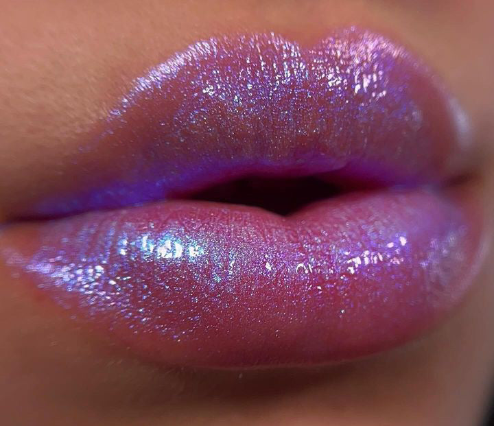 Multi-Chrome Lip Dewy Gloss- I Lilac You x Deandranicoleee