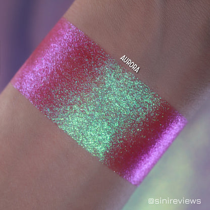 Coalescence x noopur_makeup Pressed Pigment Single- Aurora