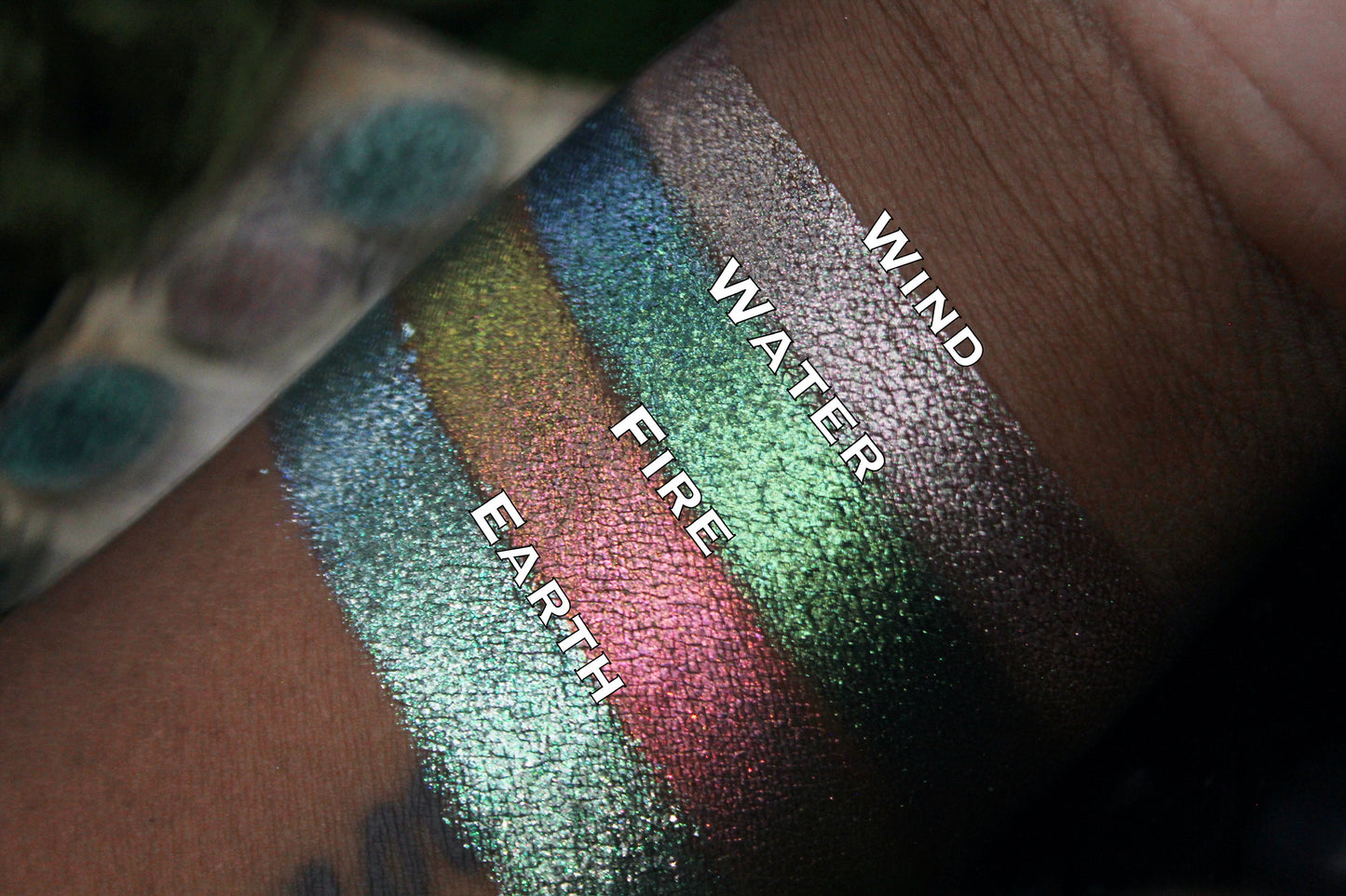 Green Goddess: Wind Multi-Chrome Pressed Pigment Single