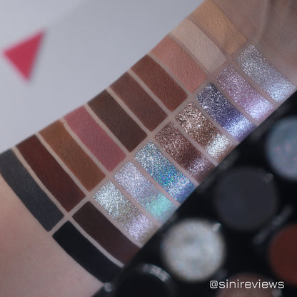 uNoRiGiNaL nUdEs Magnetic Palette