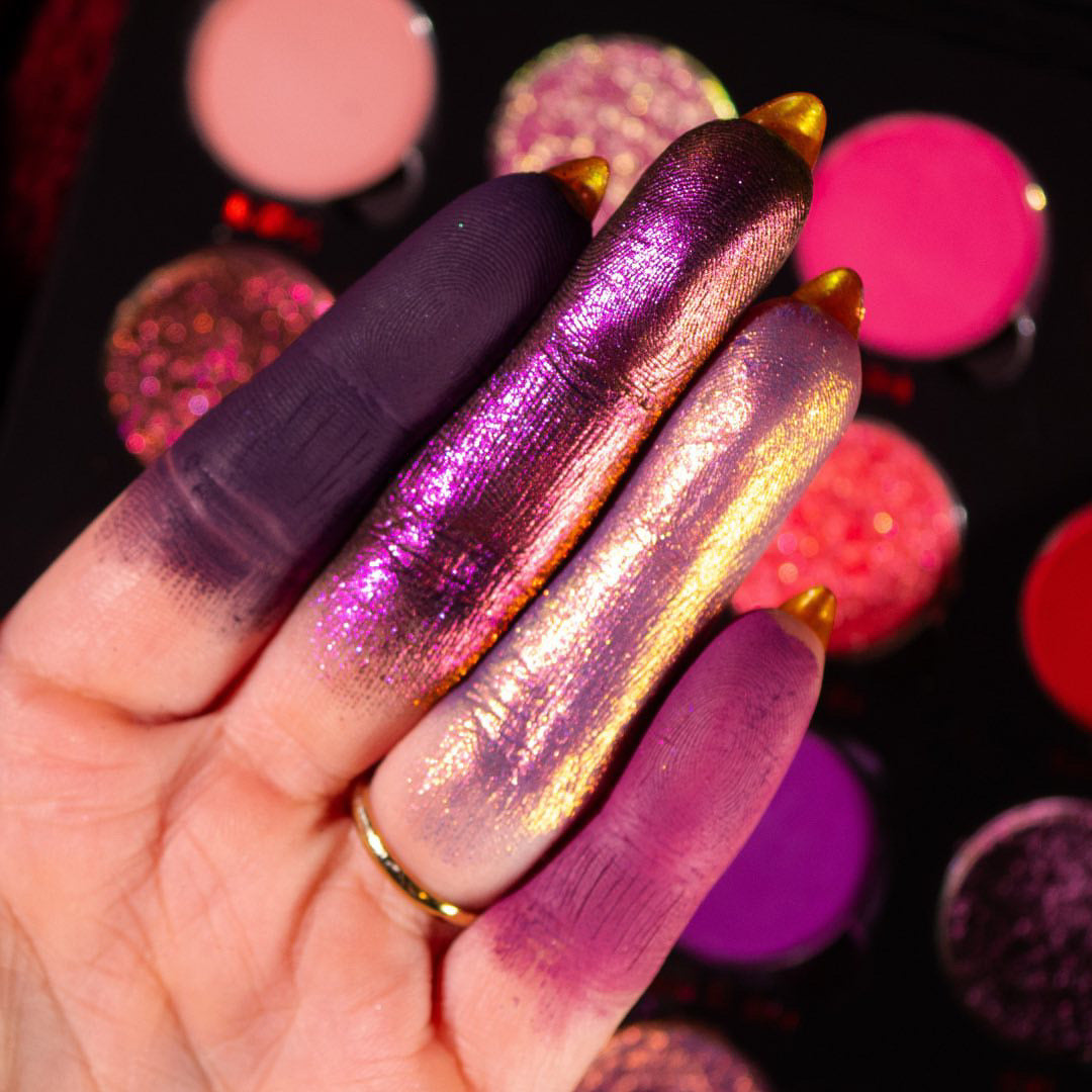 Dead Roses Magnetic Palette