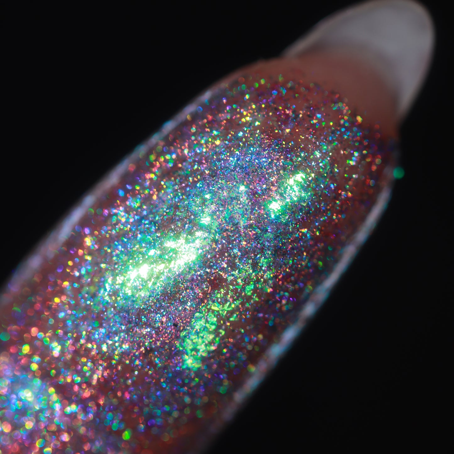 Venus Euphoric Holo Liquid Eyeshadow