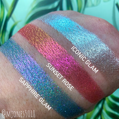 Iconic Glam Multi-Chrome Pressed Pigment Single