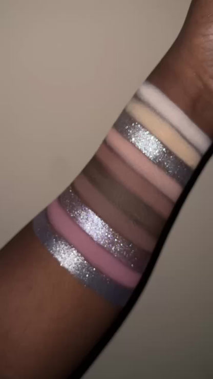 uNoRiGiNaL nUdEs Magnetic Palette